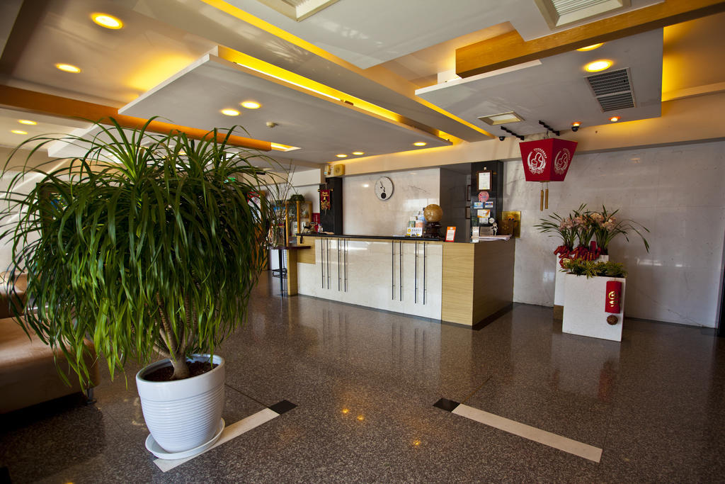 Tian Long Hotel Csiaohszi Kültér fotó