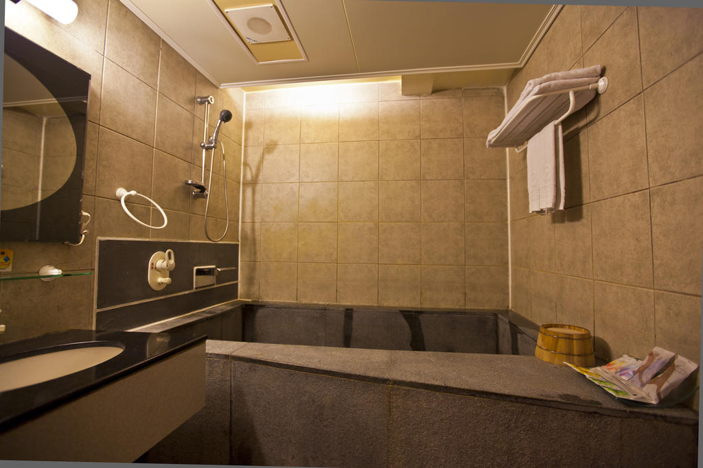 Tian Long Hotel Csiaohszi Kültér fotó
