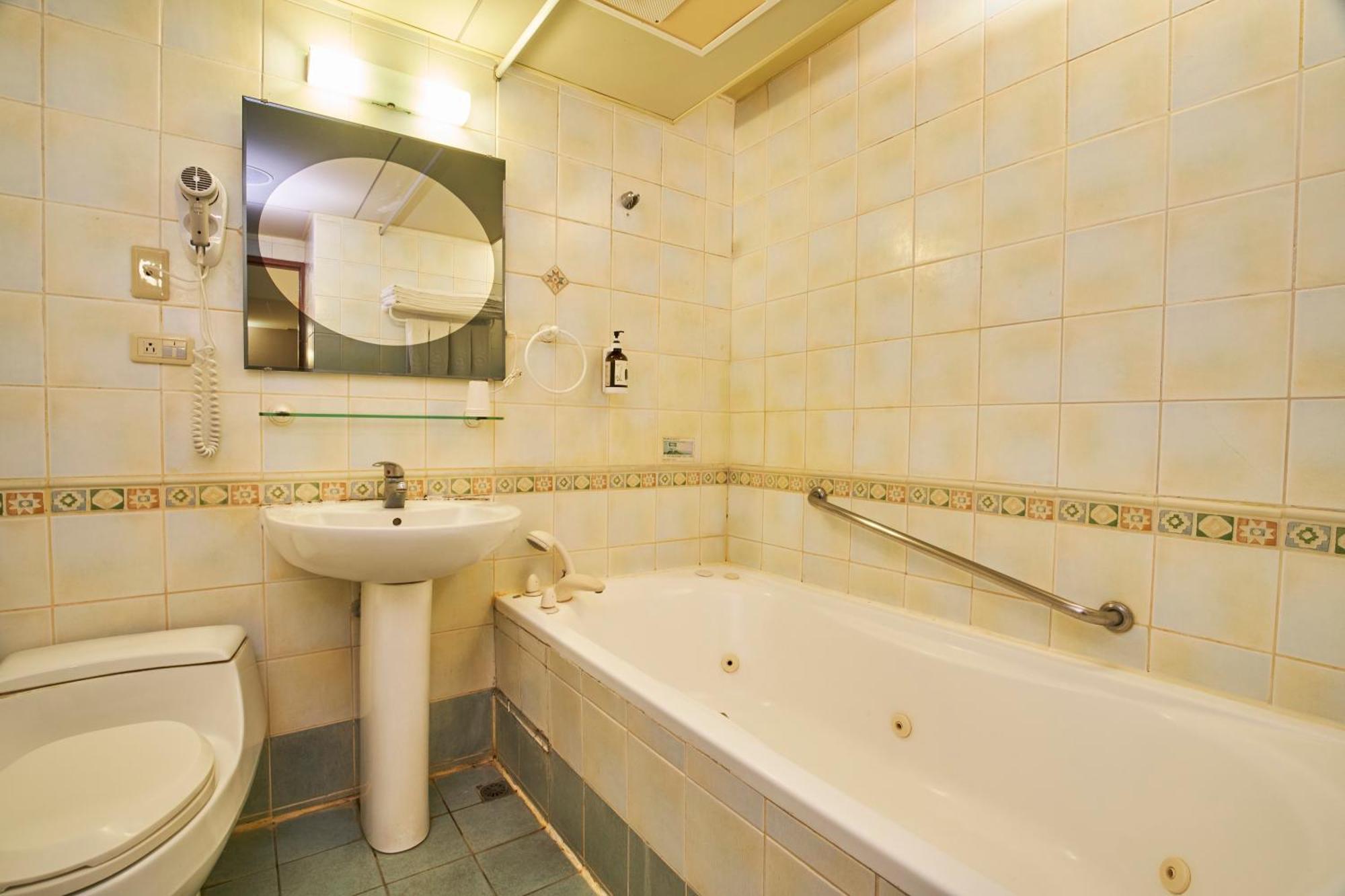 Tian Long Hotel Csiaohszi Kültér fotó