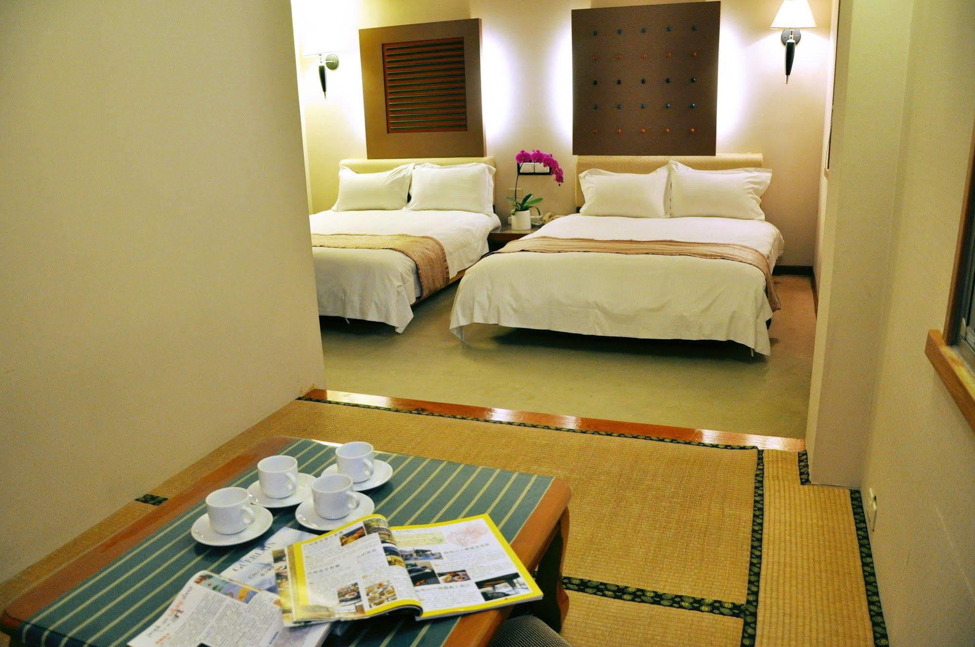 Tian Long Hotel Csiaohszi Kültér fotó